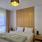 Sanpietro Homes 292 Plazhi San Pietro