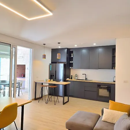 Sanpietro Homes 292 *