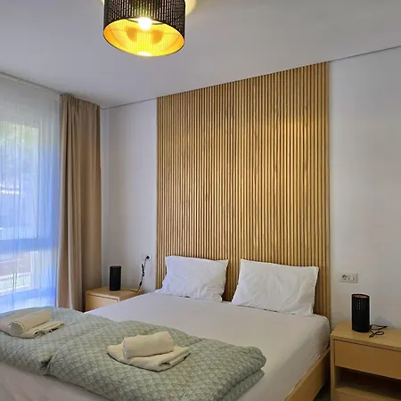 Sanpietro Homes 292 Plazhi San Pietro