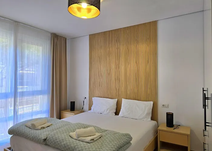 Sanpietro Homes 292 Plazhi San Pietro