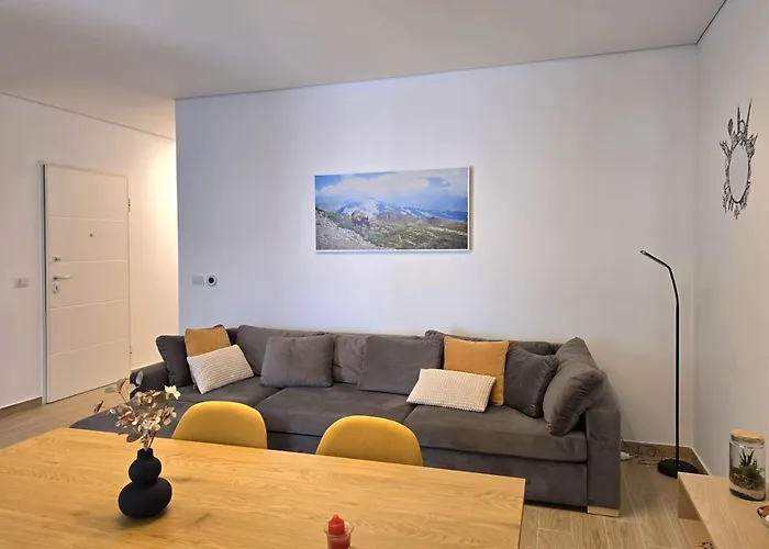 Appartement Sanpietro Homes 292 *