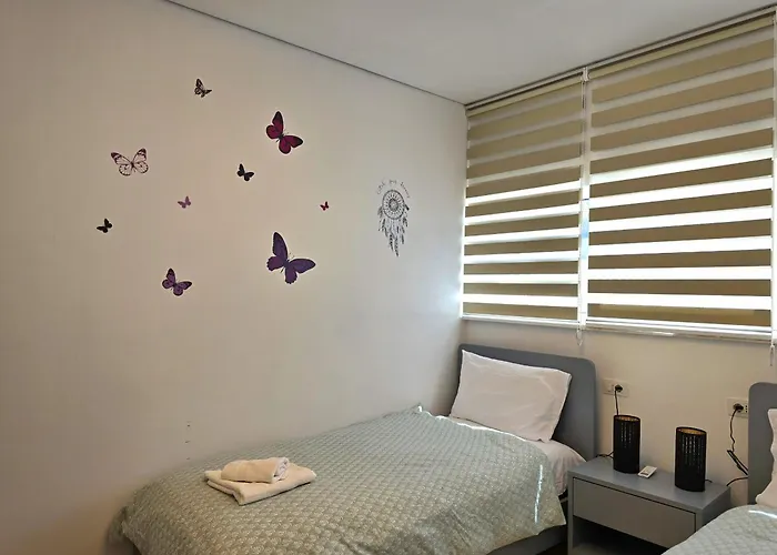 Sanpietro Homes 292 *
